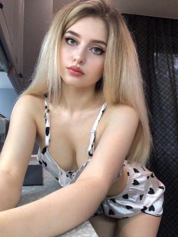 Проститутка Роксана